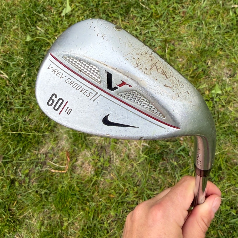 Nike VR V-Rev Grooves Lob Wedge Mens 60/10 Silver Right Hand True Temper Steel